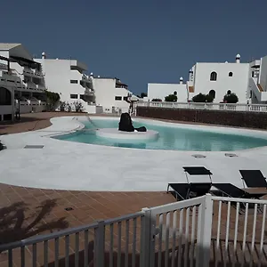 https://le-parisien-522.in-canary-islands.com
